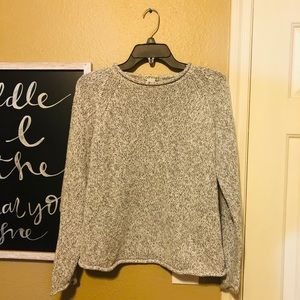 | Orvis gray pullover sweater |